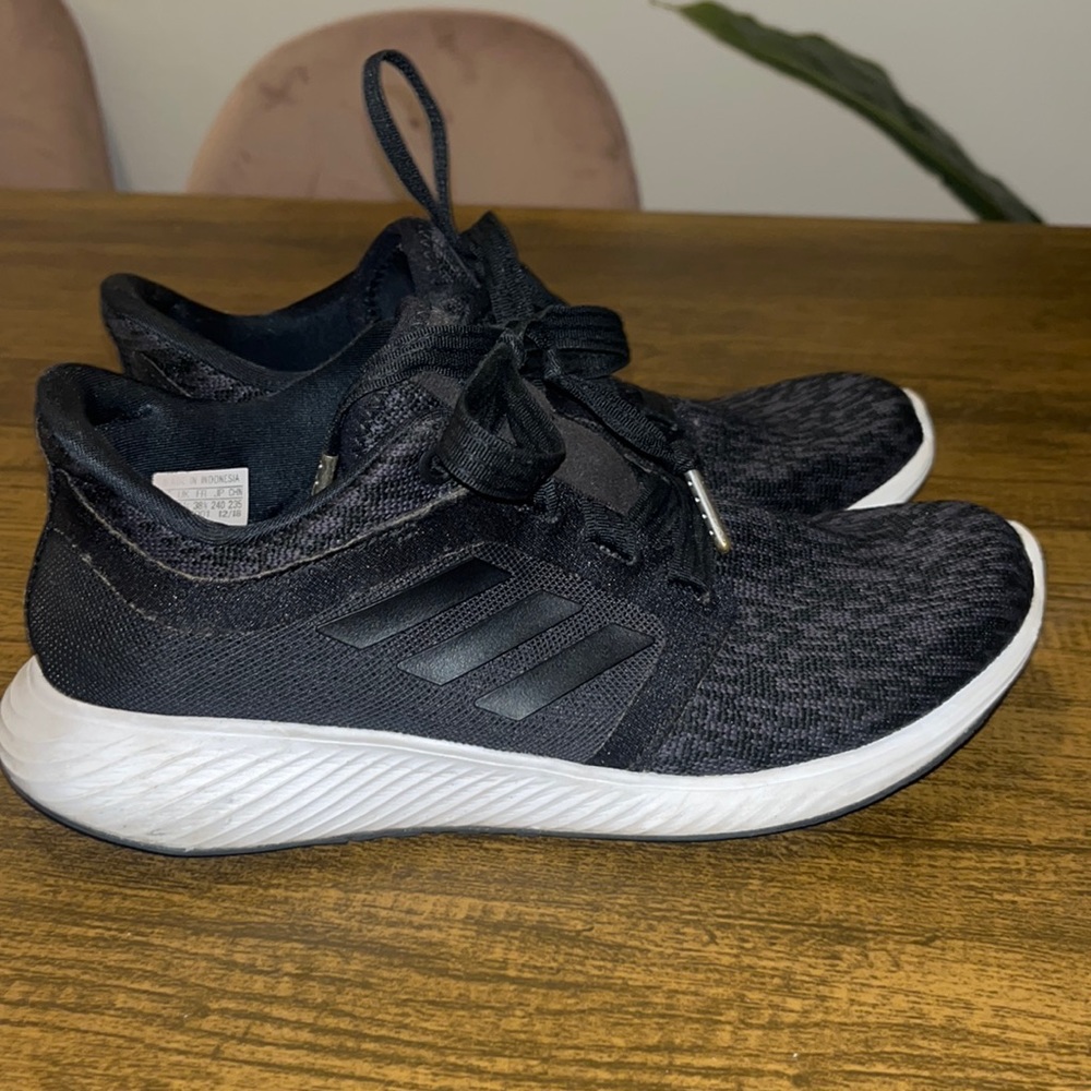 adidas womens black athletic sneaker size 7